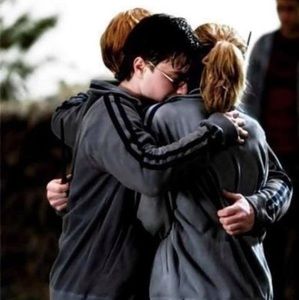 Meet your Posher, Layla